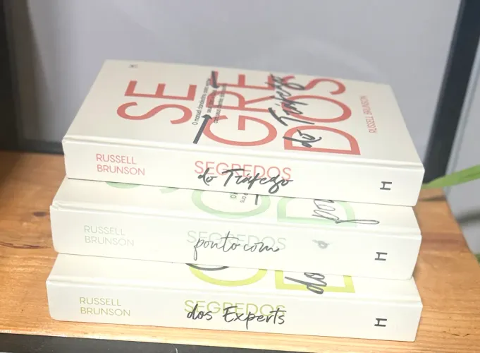 Trilogia de Russel Bronson R$: 300 (promoção)