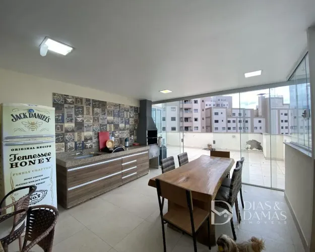 Cobertura 3 quartos à venda, 219m² por R$890.000,00 - São Mateus- Juiz de Fora