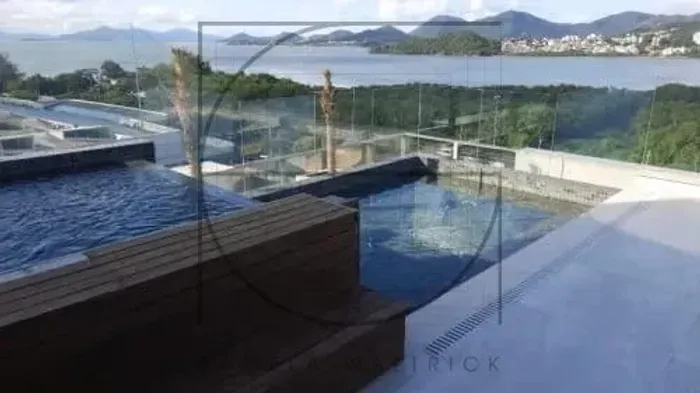 Apartamento à venda na Agronômica, Florianópolis