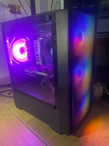 PC Gamer 5600x + 1660