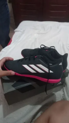 Chuteira futsal Adidas