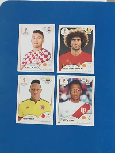 4 figurinhas avulsas da copa de 2018 originais 