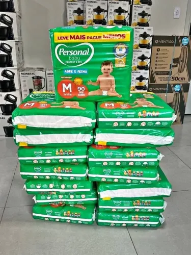 Fralda Personal Baby Tamanho M 90un