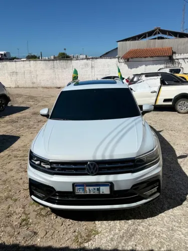 Volkswagen Tiguan Allspac R-line 350 TSI 2.0 4X4 2018