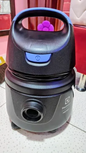 Aspirador de água e pó Eletrolux