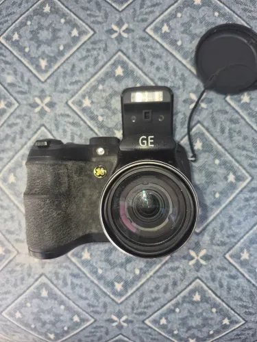 Câmera digital GE X500 ótima para iniciante