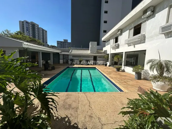 Casa Cinematográfica Térrea com 5 Dormitórios e Lazer Completo próximo ao Centro de Soroca