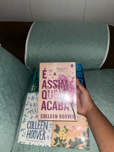 É Assim que Acaba - Colleen Hoover