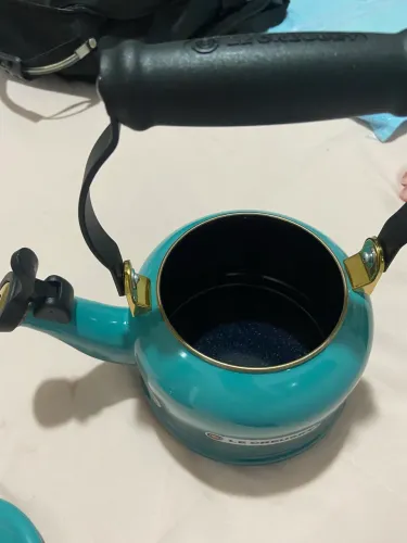 Chaleira Le Creuset nova