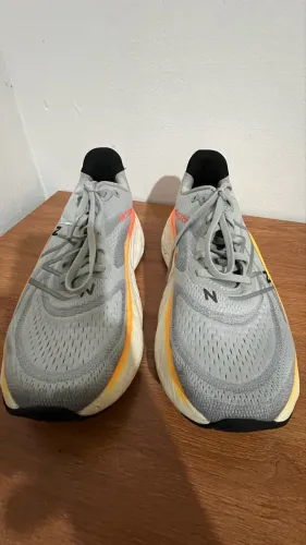 Tênis New Balance v4 Fresh Form - 42