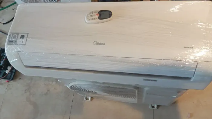 Ar condicionado 12 mil BTUs quente fro inverter