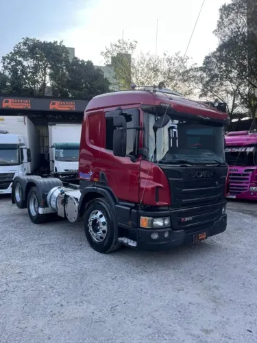 Scania P360 2017 6x2 Cegonha