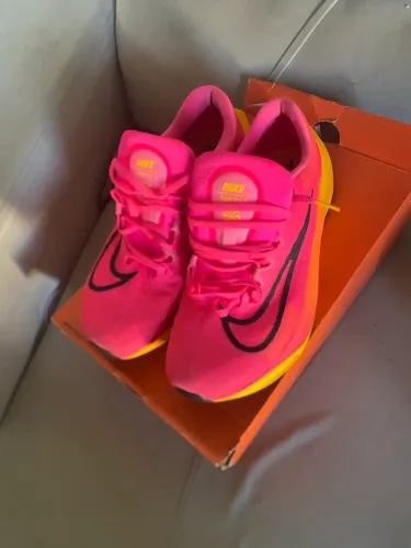 Tênis Nike corrida