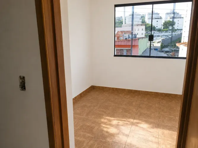 SOBRADO A VENDA E LOCAÇÃO EM SANTO ANDRÉ | VILA LUTÉCIA | 170m² | 2 DORMITÓRIOS | 2 VAGAS