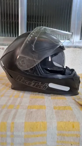 Capacete Race Tech c/ Óculos Interno Tam 60