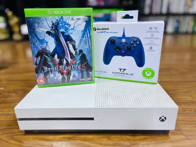XBOX ONE S 1TB SEMI NOVO 3 MÊS DE GARANTIA