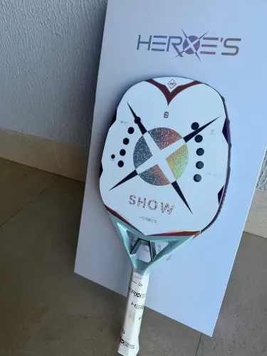 Raquete Heroes Show 2026 beach tênis