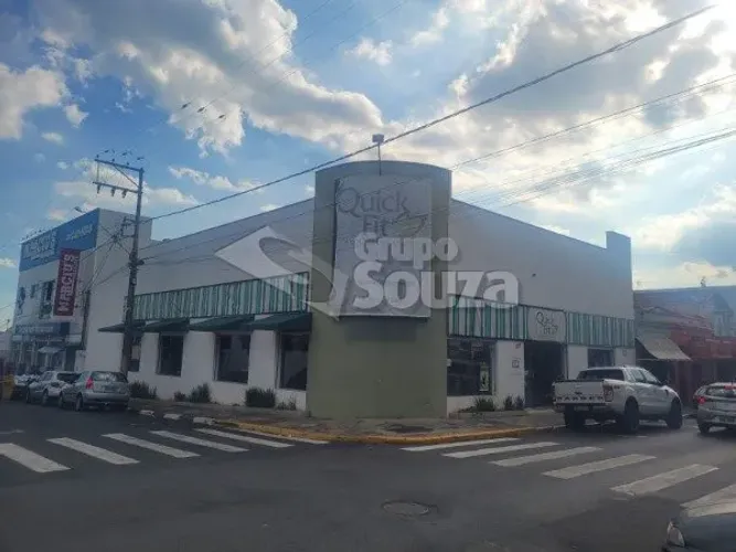 salão comercial aluguel venda Santa Cruz São Pedro/SP, 384,03m