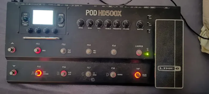 pedaleira pod HD500X com fonte