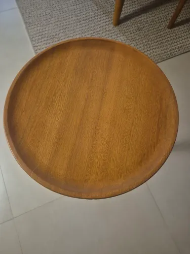 Mesa Lateral em madeira maciça