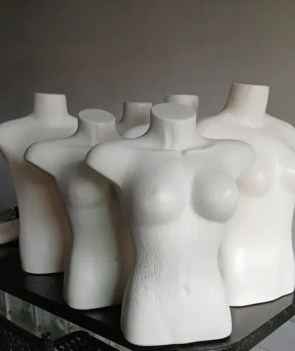 Manequins - Desconto em todos