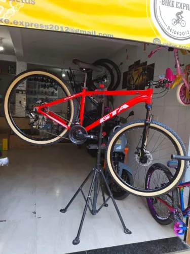 BIKE GTA START ALUMÍNIO VERMELHA.