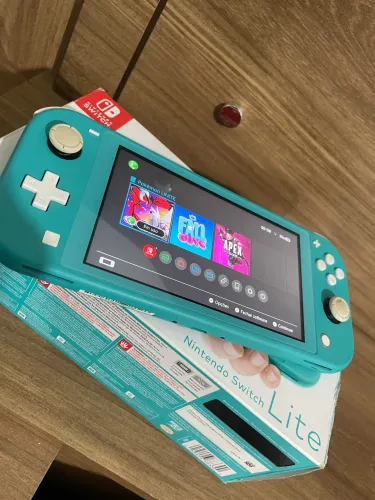 Nintendo swith lite completo! Nota fiscal