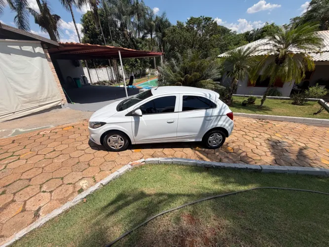 Chevrolet Onix Hatch LT 1.0 8V Flex Mec. 4P 2019