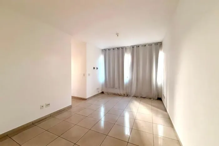 Apartamento à Venda - Castelo, 2 Quartos, 75 m2