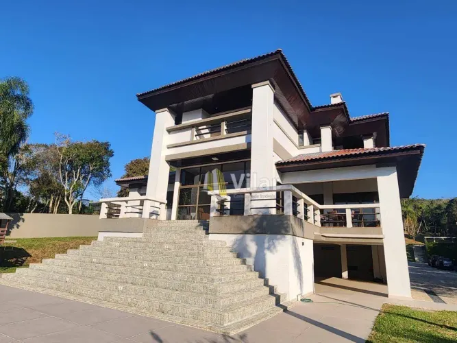 Casa com 4 dormitórios à venda, 645 m² por R$ 7.500.000 - Vila David Antônio - Campo Largo