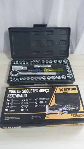 Kit Soquete 40 Peças com Catraca Reversível e Maleta - Novo