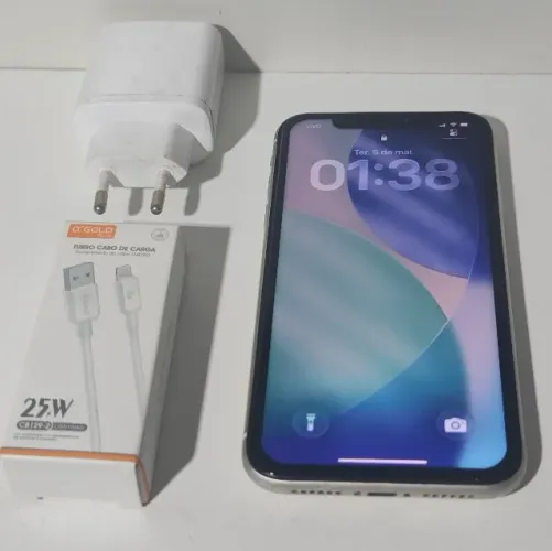 iPhone 11 Branco 64 GB