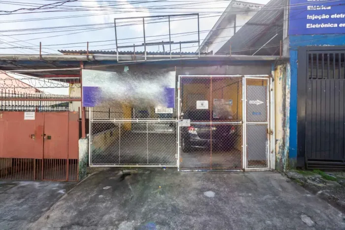 Loja na Rua Professor Roldão de Barros, 321 - Salão 80 m²
