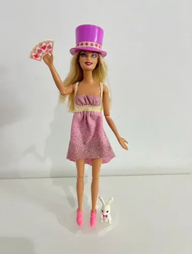 Boneca Barbie Mágica