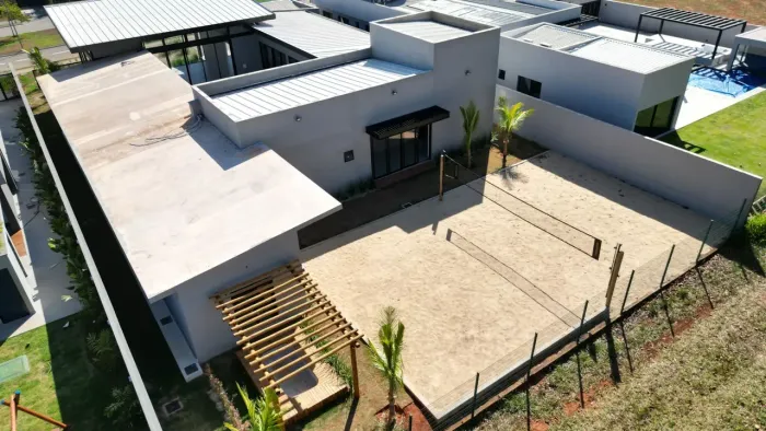 Casa de Condomínio com 4 Quartos à venda, 530m² - Residencial Goiânia Golfe Clube