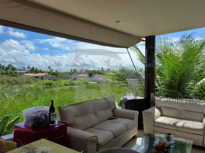 Casa de 400m² no Loteamento Praia do Refúgio com 7 Quartos, 2 Garagens, 6 Banheiros