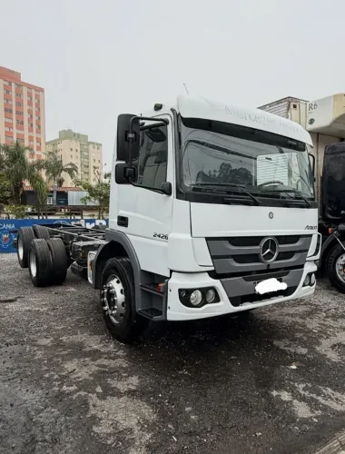 Mercedes-Benz 
