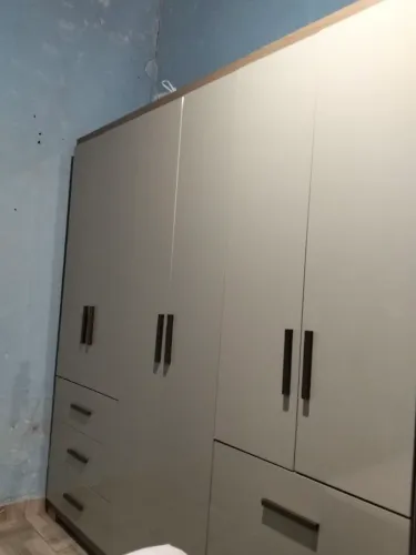 Guarda roupa de casal