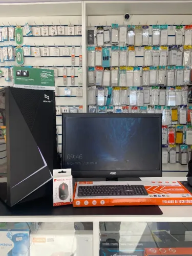 Computador + Monitor + Teclado + Mouse + Caixa de som