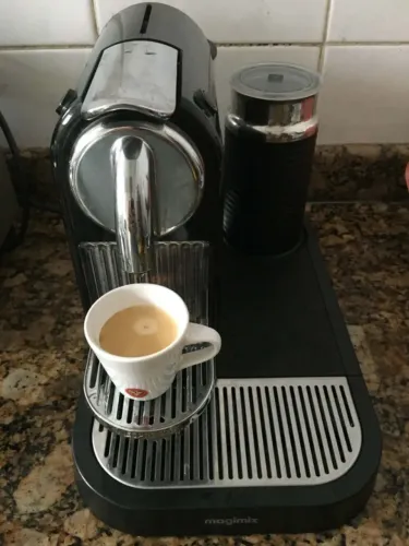 Máquina de café nespresso
