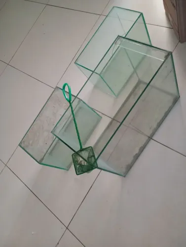 Vendo 3 aquário