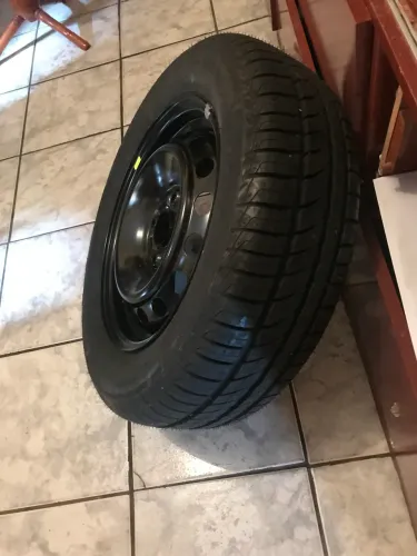 Pneu aro 14