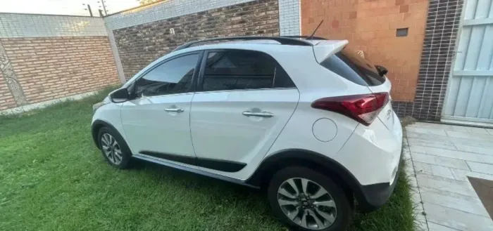 Hyundai HB20X Premium 1.6 Flex 16V Aut. 2017