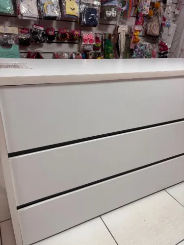 BALCÃO DE ROUPA