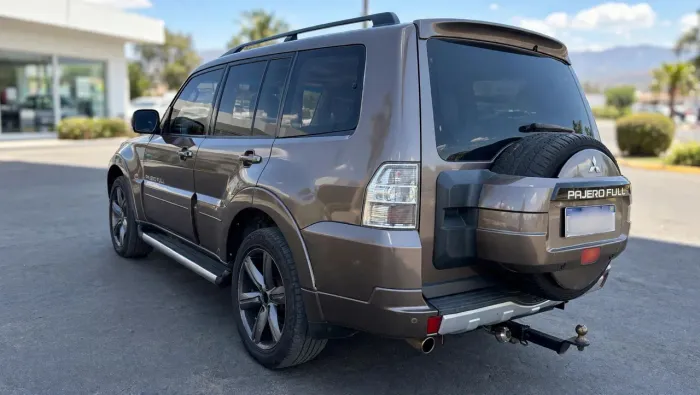 Mitsubishi Pajero HPE Full 3.2 4X4 T.i.dies. 5P AUT 2013