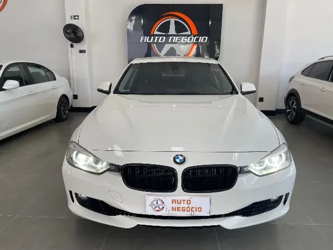 BMW 320I A 2.0 Turbo/activeflex 16V 184cv 4P 2015
