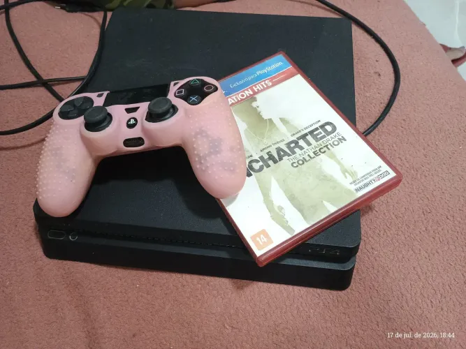 Ps4 slim + 1 jogo e controle