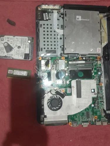 Notebook pra retirada de peças