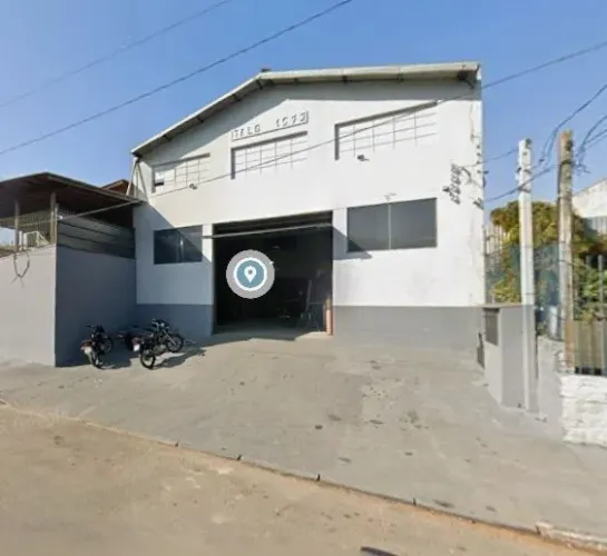 Pavilhão ao lado do Estádio Olímpico , azenha , terreno de 10x 30m
