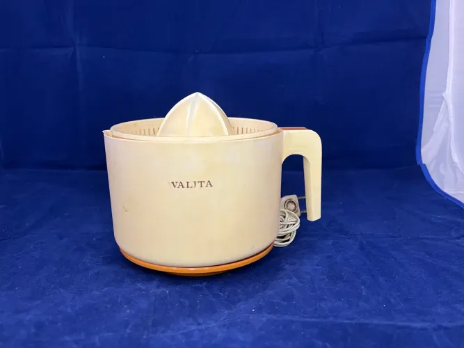 Espremedor de Frutas Walita